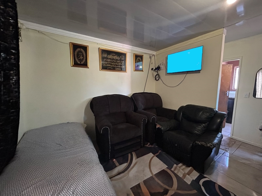 2 Bedroom Property for Sale in Belhar Western Cape